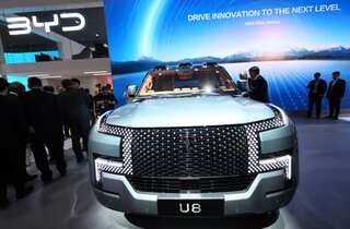 Rectangular steering wheels and floating cars highlight Paris Auto Show