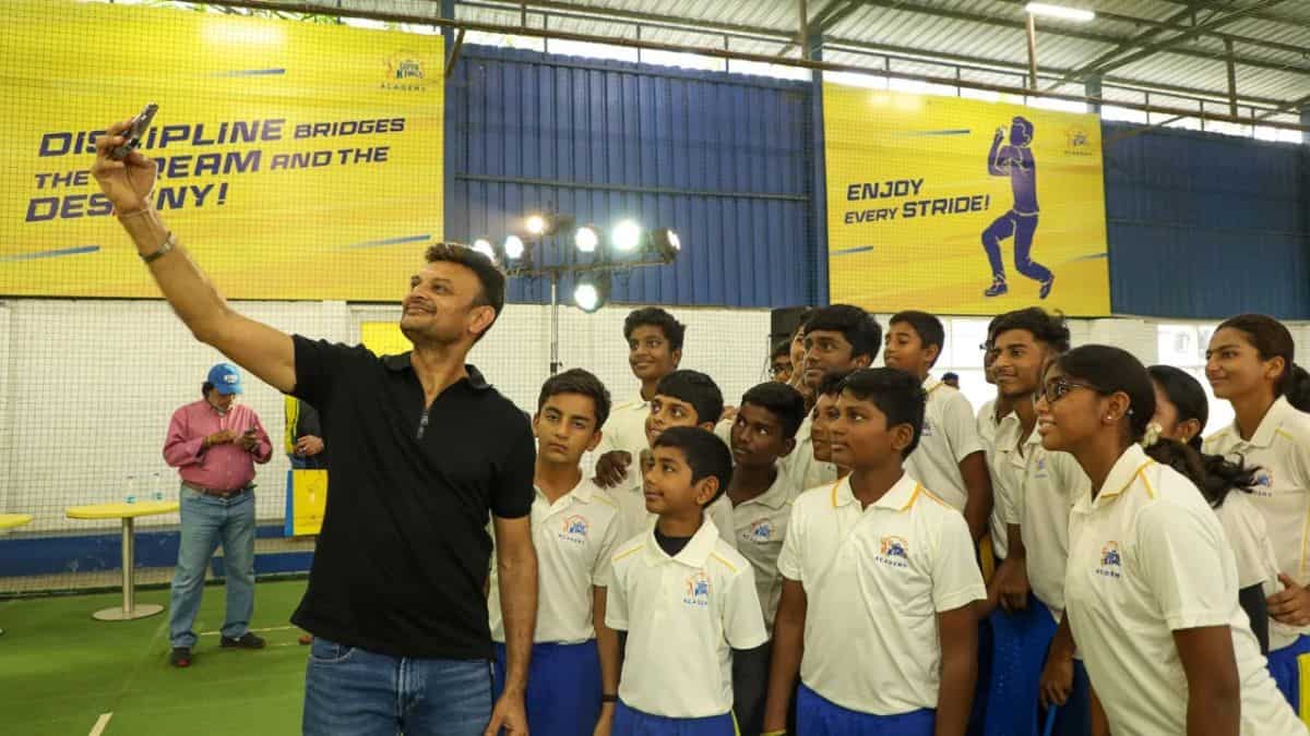 IPL 2025: Hemang Badani joins Delhi Capitals as new head coach; Venugopal replaces Ganguly as team director