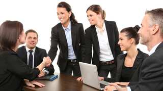 Boss refuses to say hello three times to employee, latter gets compensation