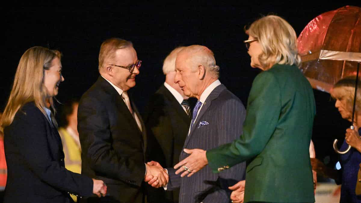 Australia illuminates Sydney Harbour to welcome King Charles with photographic tribute Australia illuminates Sydney Harbour to welcome King Charles with photographic tribute