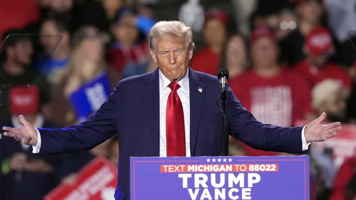 US presidential election 2024: Trump paced his rally stage in silence after microphone failure