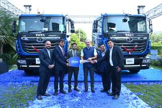 Tata Motors begins delivery of LNG-powered trucks to Clean Green Fuel and Logistics
