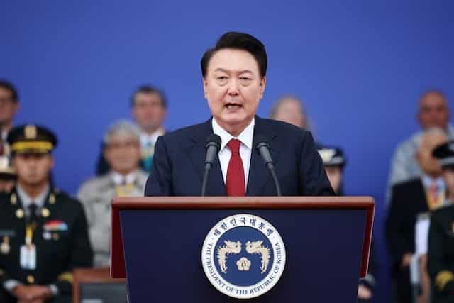 South Korea to send ‘offensive’ weapons to Ukraine after North ‘dispatches’ troops to Russia South Korea to send ‘offensive’ weapons to Ukraine after North ‘dispatches’ troops to Russia