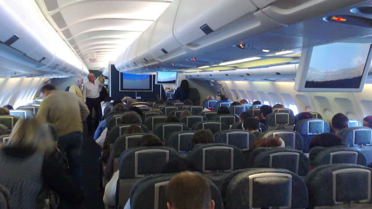 Indian man exposes genitals, masturbates on US-bound flight; makes indecent proposal to woman