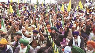 ‘Tardy’ paddy procurement: Indian farmers to protest, block roads in Punjab on Saturday