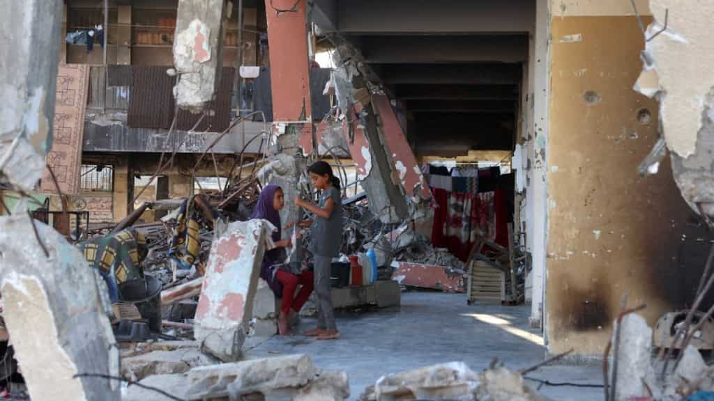 Gaza defence agency reports 20 killed in Israeli strikes on Khan Yunis