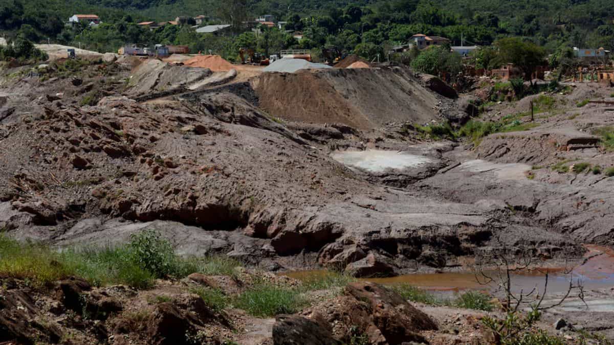 Brazil locks $30bn compensation deal with BHP, Vale over 2015 Mariana dam collapse Brazil locks $30bn compensation deal with BHP, Vale over 2015 Mariana dam collapse
