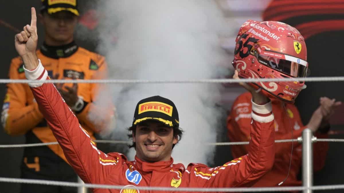 F1: Carlos Sainz wins Mexico Grand Prix as Verstappen penalised for ‘ridiculous’ move