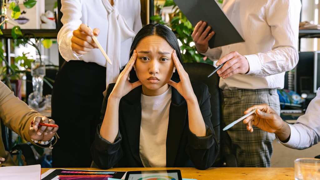 Chinese woman stops eating, using toilet after being scolded at work, becomes 'stiff wooden person'