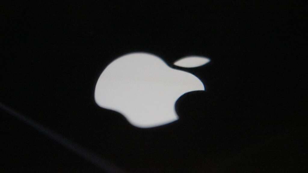 Indonesia stops sales of iPhone 16 over lack of Apple investment in country