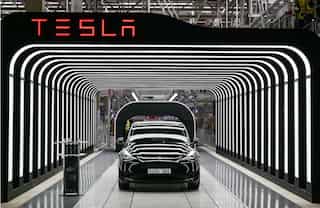 Elon Musk's 2025 Tesla sales projections spark doubt among analysts