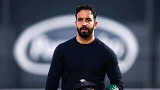 Bruno Fernandes hopes for 'change in energy' as Ruben Amorim takes charge of Manchester United