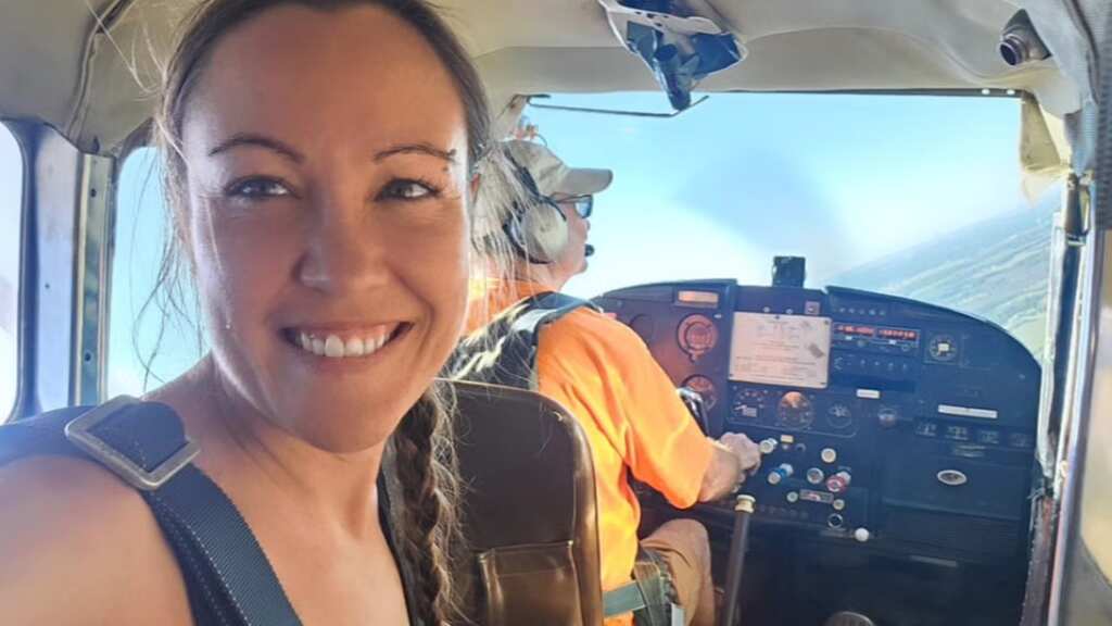 American woman dies after hitting running plane propeller while taking photos