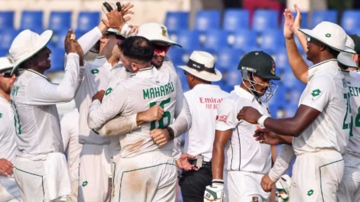 South Africa sweep Bangladesh with crushing innings victory in Chittagong to pocket series 2-0 South Africa sweep Bangladesh with crushing innings victory in Chittagong to pocket series 2-0