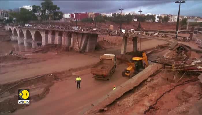 Spain Floods: Angry Locals Hurl Mud at Spain's King and Queen