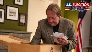 Small New Hampshire town casts first ballots in US on Election Day
