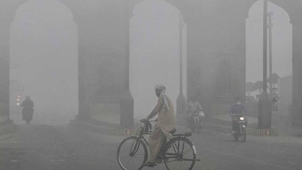 Pakistan's cities record highest AQI, triggering anxiety and anguish