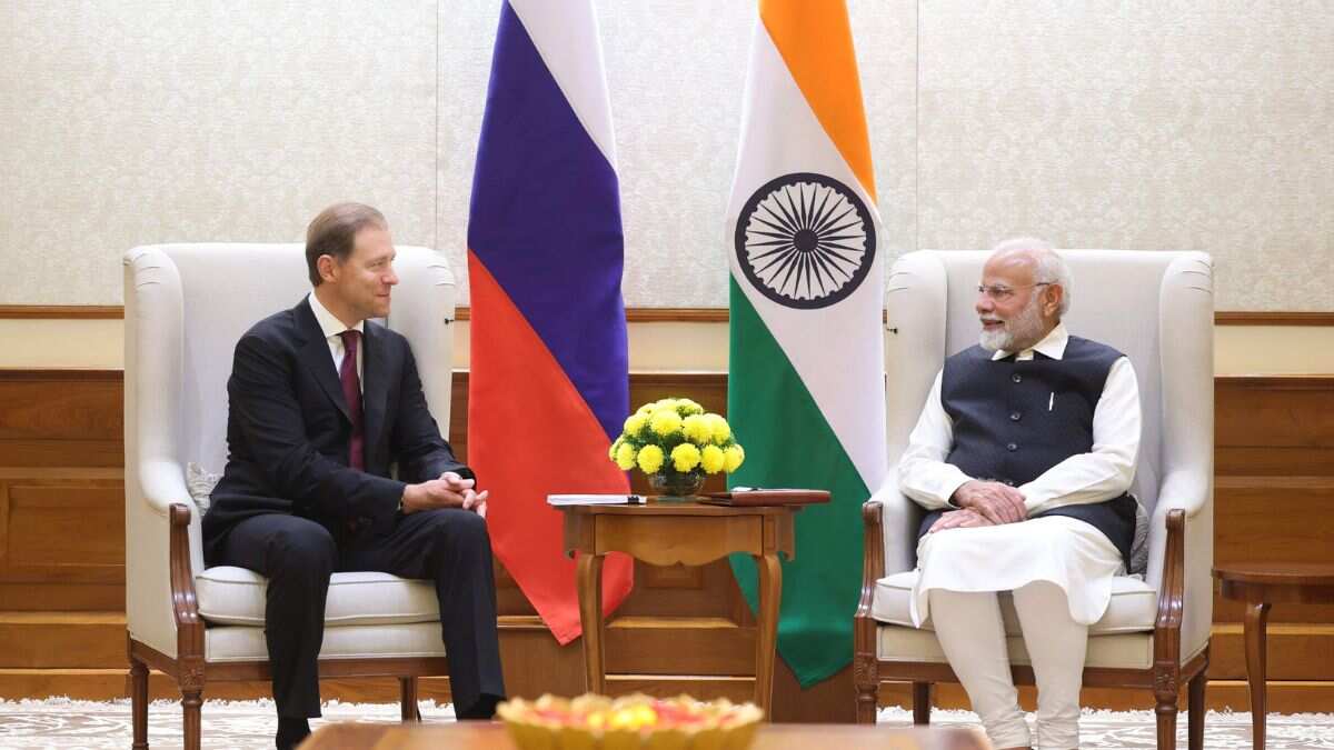 PM Modi meets Russian Deputy PM Denis Manturov, says 'happy' to see both sides working together PM Modi meets Russian Deputy PM Denis Manturov, says 'happy' to see both sides working together
