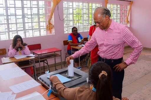 Mauritius opposition leader claims sweeping vote win Mauritius opposition leader claims sweeping vote win