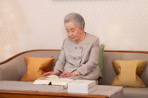 Japan's Princess Mikasa, great aunt to emperor, dies aged 101 Japan's Princess Mikasa, great aunt to emperor, dies aged 101