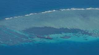During meeting with Xi, Japan PM expresses concerns over South China Sea situation
