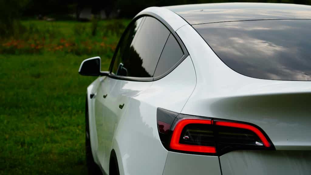 Canada: Four died in burning Tesla after doors reportedly failed to open. 'You couldn't...'