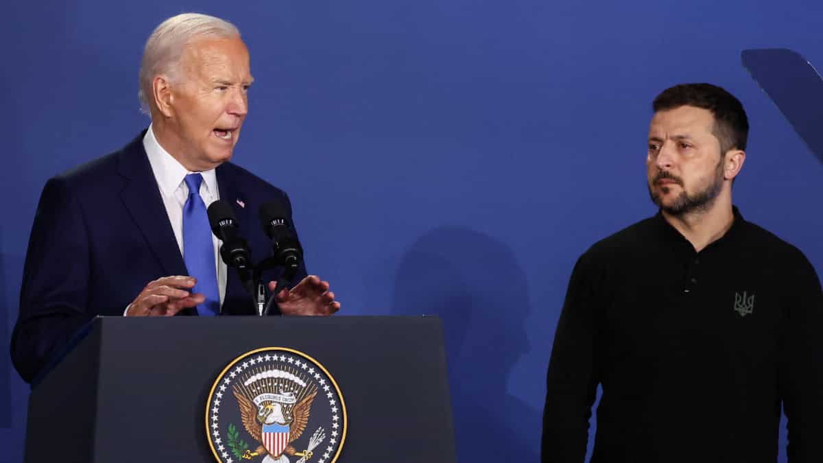 Biden permits Ukraine to use US-supplied long-range missiles to strike inside Russia Biden permits Ukraine to use US-supplied long-range missiles to strike inside Russia