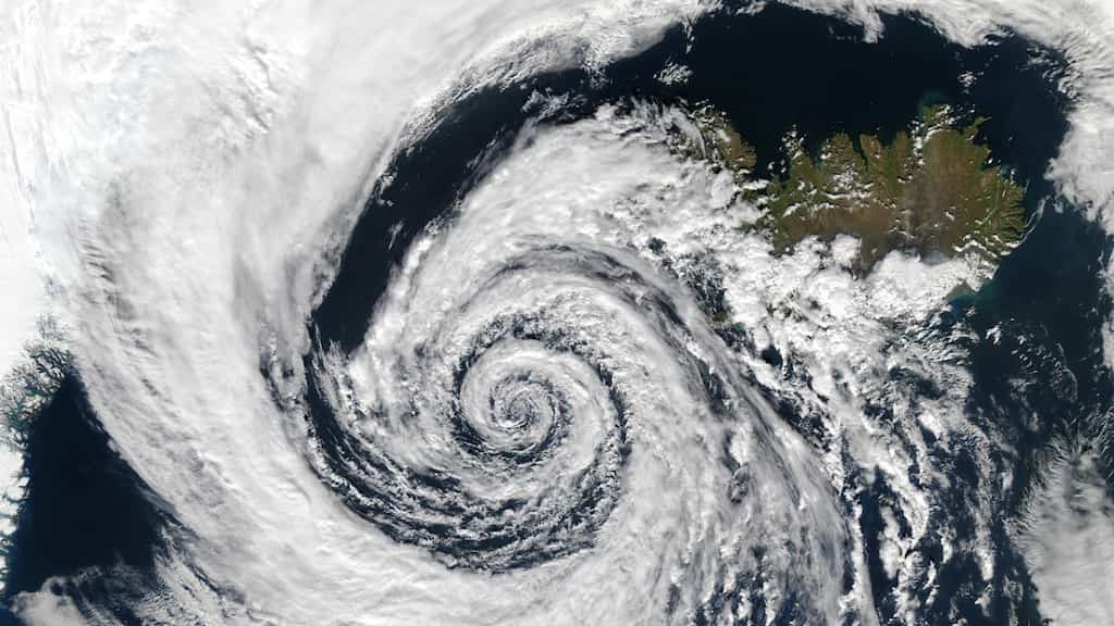 Bomb Cyclone set to hit US West Coast, shower 8 trillion gallons in California