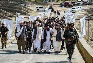 Eight soldiers killed, seven policemen kidnapped in Pakistan: Police