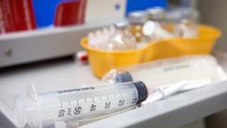 Doctor injects anaesthetics 20 times in six hours into insomniac girlfriend, kills her
