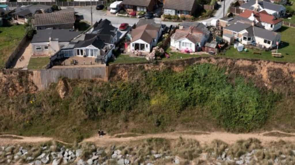'Floating time bomb' ship dumps potentially explosive substance in sea near UK county: Report