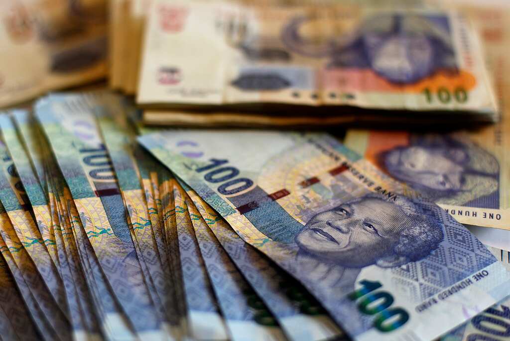 South Africa's Central Bank to cut rates sparingly in 2025