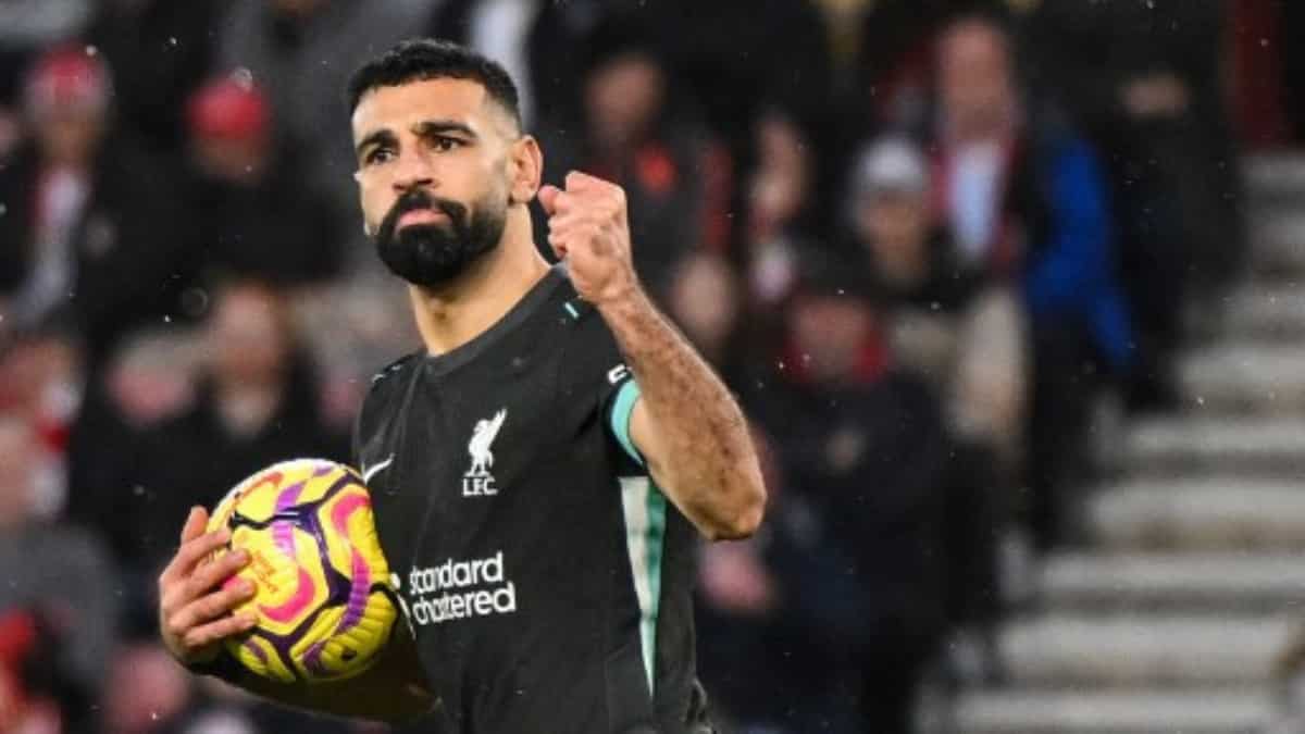 Premier League: Mohamed Salah wants Liverpool to pile on misery for Man City after sinking Saints