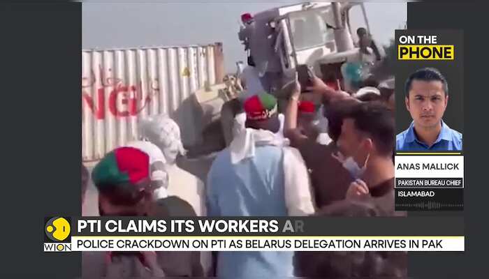 Pakistan | PTI's March To Islamabad: PTI Convoys Clash With Police, Face Teargas Shellings In Punjab