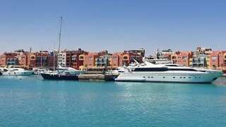 Egypt boat tragedy: Four bodies recovered from capsized tourist yacht off Red Sea coast