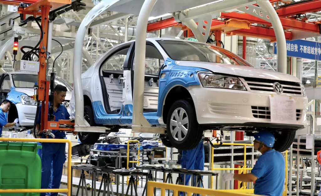 Volkswagen sells Xinjiang plant, extends partnership with SAIC