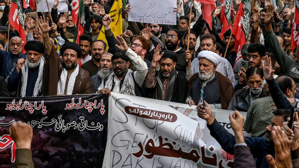 Sectarian violence in Pakistan: 13 more killed, death toll climbs to 124