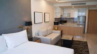 Chinese man scams over 63 hotels for free stay using dead cockroaches & used condoms, arrested