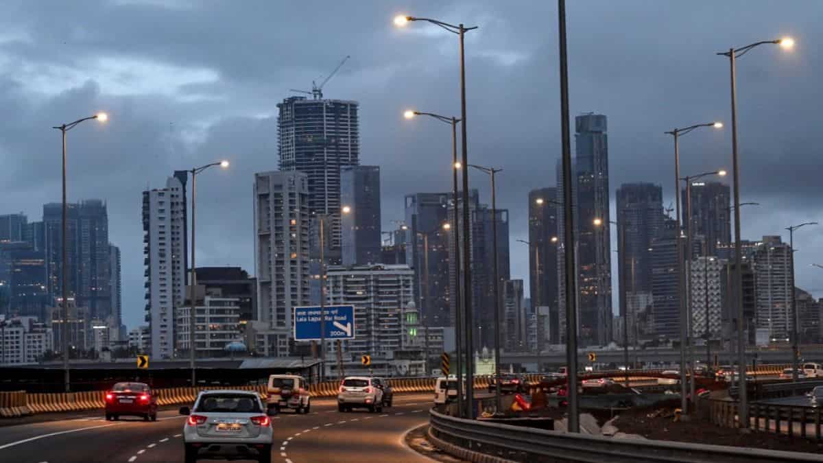 India: Mumbai records hottest December day in last 16 years