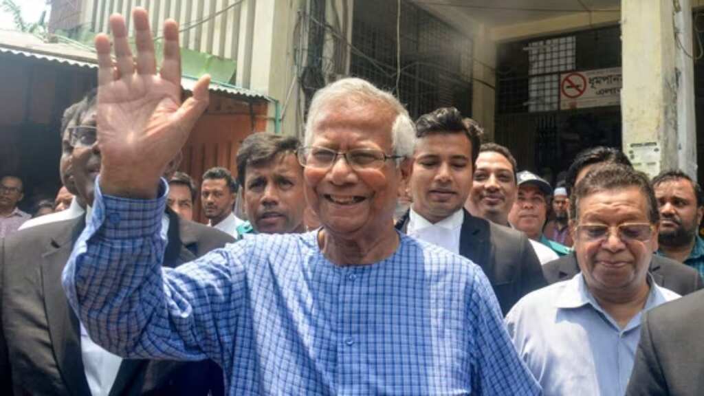 Bangladesh recalls 2 senior diplomats from India amid rising tensions between the nations