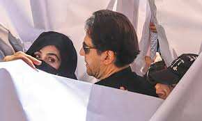 Pakistan court issues arrest warrant against Bushra Bibi in Toshakhana case, 2 months after her bail