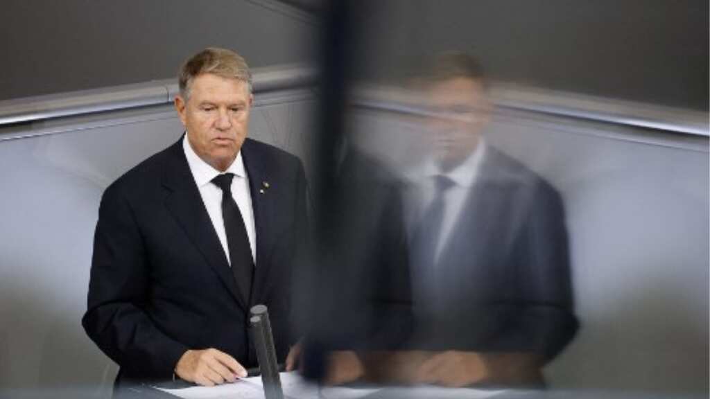 Romania police raid houses linked to vote probe: Prosecutors