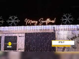 Taylor Swift-inspired Christmas House Back For Holiday Season | World News | WION Newspoint