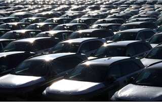 Global EV sales achieve record growth for third consecutive month
