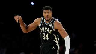 Giannis Antetokounmpo powers Milwaukee Bucks into NBA Cup final with stellar show