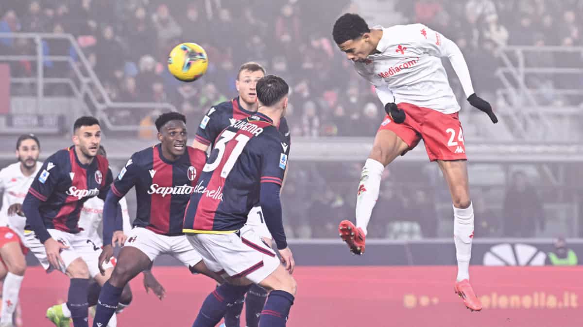 Serie A: Fiorentina lose ground in title race with loss against Bologna