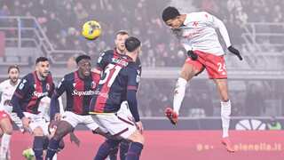 Serie A: Fiorentina lose ground in title race with loss against Bologna