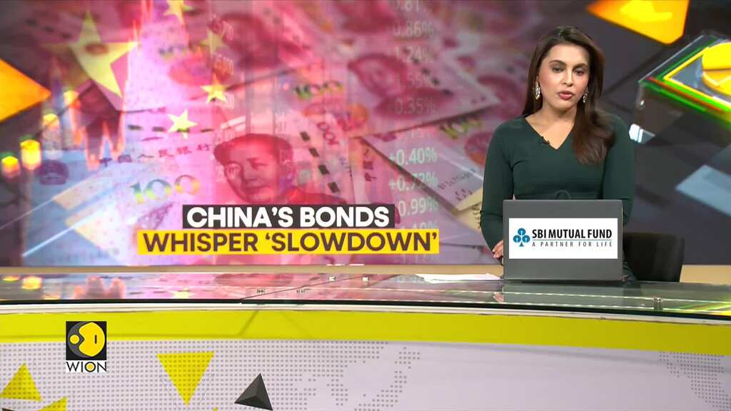 Chinese Bond Investors Bet on Prolonged Slowdown in 2025