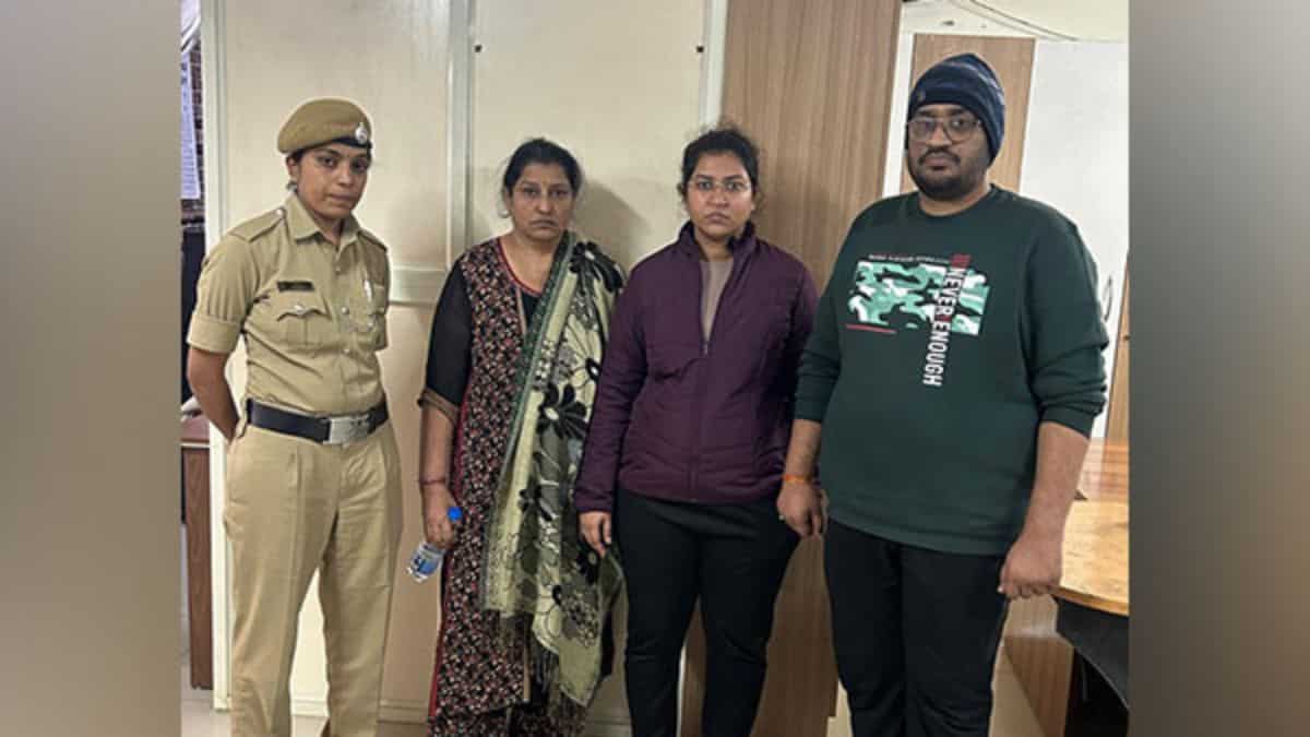 Bengaluru techie suicide: How one phone call helped police track down estranged wife Nikita Singhania Bengaluru techie suicide: How one phone call helped police track down estranged wife Nikita Singhania
