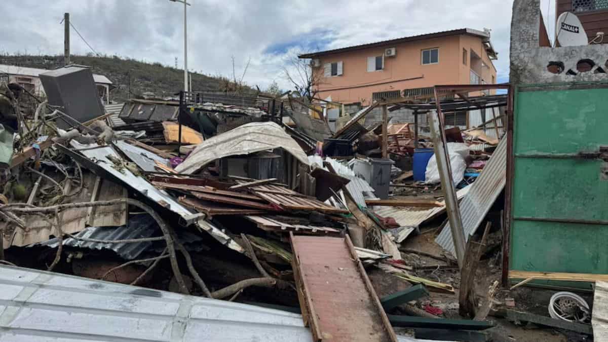 Cyclone Chido: Thousands feared dead after worst cyclone in 90 years hits Mayotte Cyclone Chido: Thousands feared dead after worst cyclone in 90 years hits Mayotte